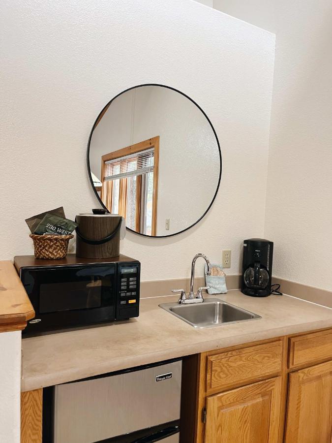 Cozy Cabin Suite Bed And Breakfast Woodland Park Esterno foto